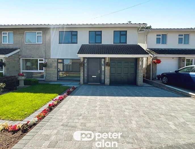 4 Bedroom Property To Rent In Blaen-Y-Coed, Rhiwbina, Cardiff, CF14