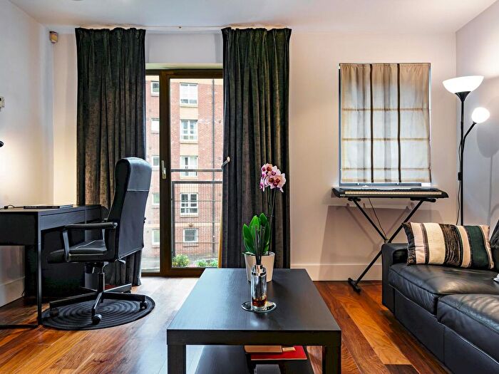 1 Bedroom Flat To Rent In Belfast, BT1