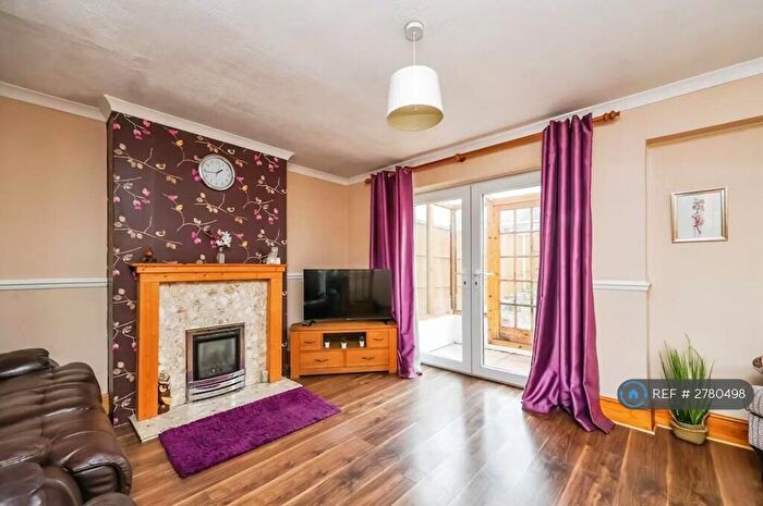 3 Bedroom Terraced House To Rent In Third Avenue, Gedling, Nottingham, NG4