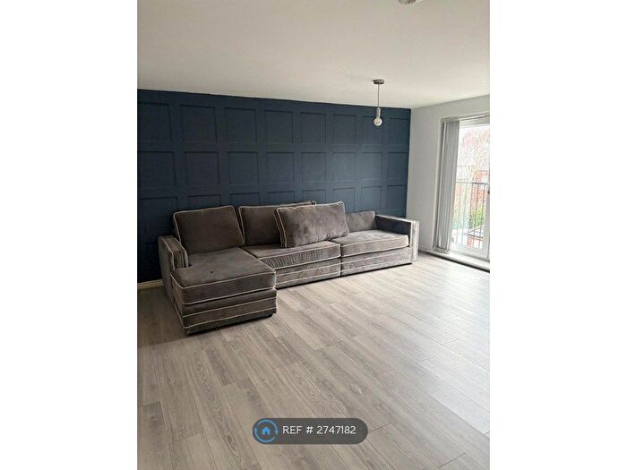 2 Bedroom Flat To Rent In Heyesmere Court, Liverpool, L17