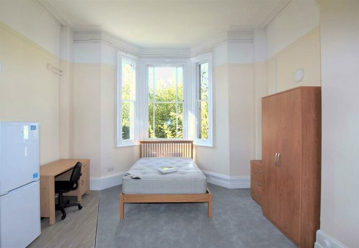Studio To Rent In Flat, Upper Redlands Road, RG1