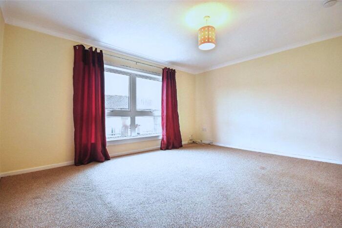 2 Bedroom Flat To Rent In Elizabethan Way, Renfrew, Renfrew, PA4