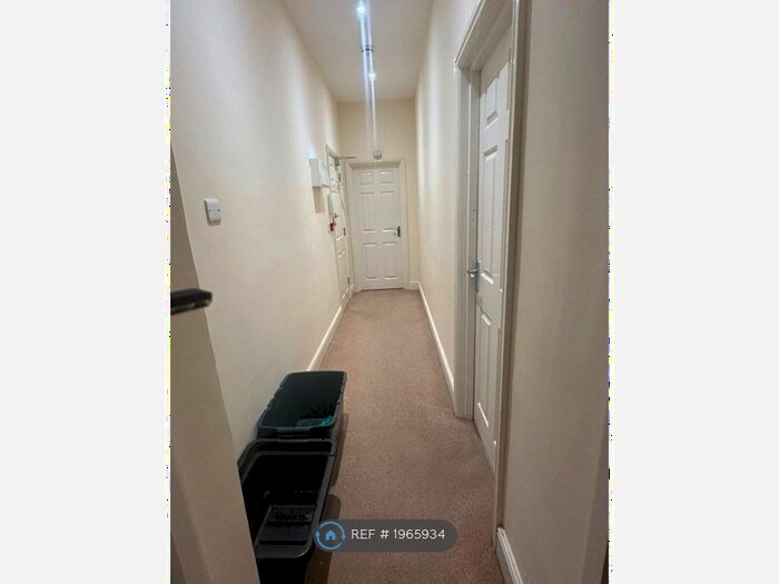 1 Bedroom Flat To Rent In Honestone Street, Bideford, EX39