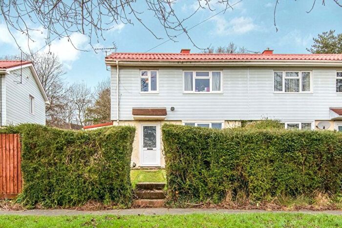 4 Bedroom Semi-Detached House To Rent In Walpole Road, Winchester, Hampshire, SO22