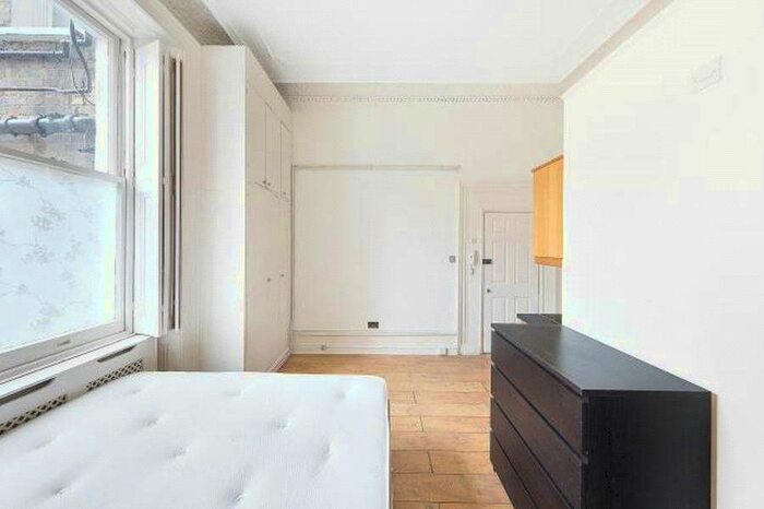 1 Bedroom Flat To Rent In Elvaston Place, South Kensington, London, SW7