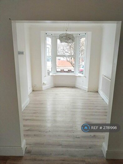 3 Bedroom End Of Terrace House To Rent In All Saints Road, Northfleet, Gravesend, DA11