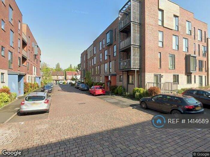 2 Bedroom Flat To Rent In Close, London, NW9