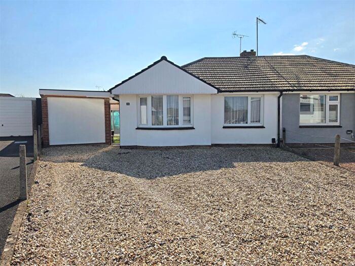 2 Bedroom Semi-Detached Bungalow For Sale In Parkwood Crescent, Hucclecote, Gloucester, GL3