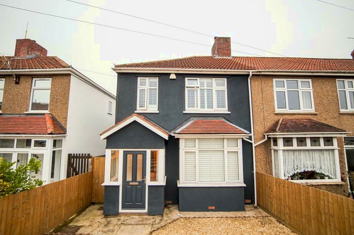 4 Bedroom Semi-Detached House To Rent In Berkeley Road, Fishponds, Bristol, BS16