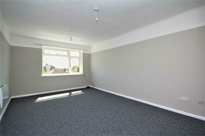 2 Bedroom Apartment To Rent In Manor Road, Lancing, West Sussex, BN15