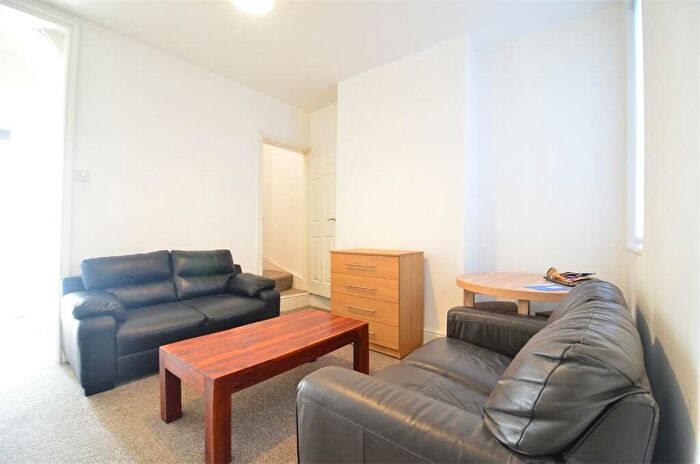 4 Bedroom Terraced House To Rent In Westminster Road Selly Oak, B29