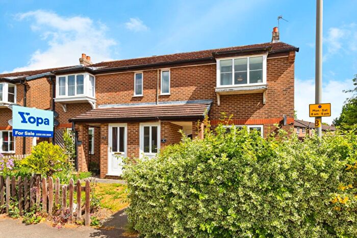 2 Bedroom Flat For Sale In Bailey Court, Northallerton, DL7