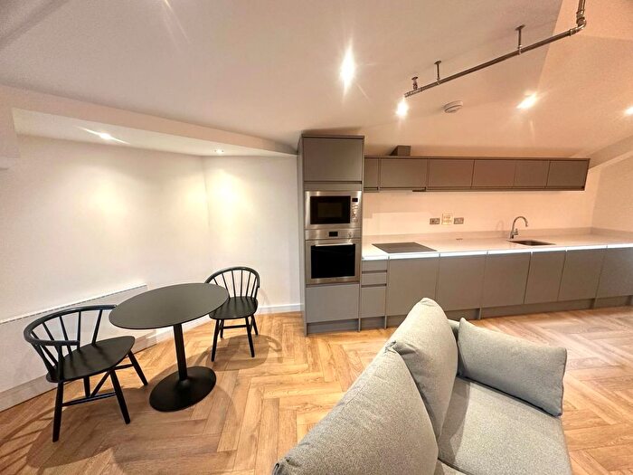 1 Bedroom Flat To Rent In Harry Smith, Key Hill, B18