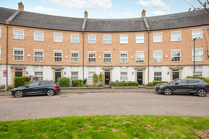 4 Bedroom Terraced House For Sale In Pacific Way, DE24