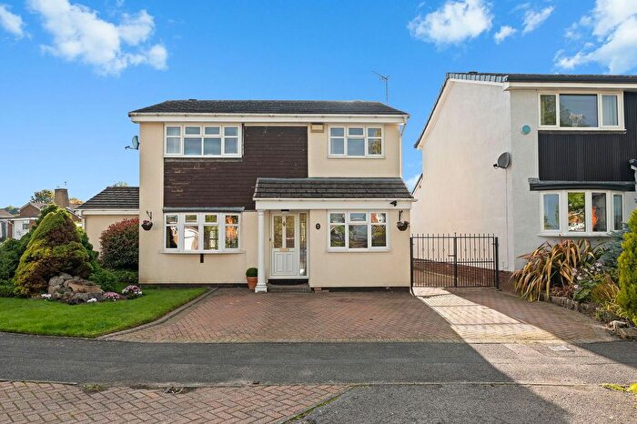 4 Bedroom Detached House For Sale In Wentworth Road, Dronfield Woodhouse, S18