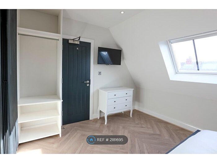 6 Bedroom Terraced House To Rent In Connaught Road, Liverpool, L7