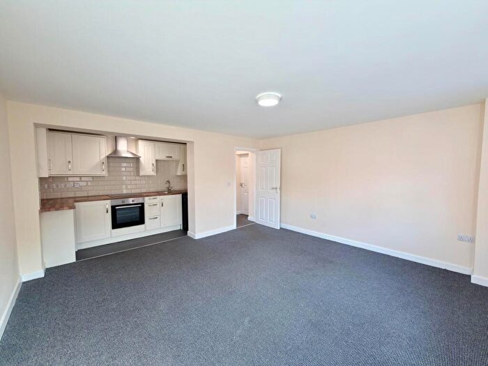 1 Bedroom Apartment For Sale In Newport, Uphill, Lincoln, LN1