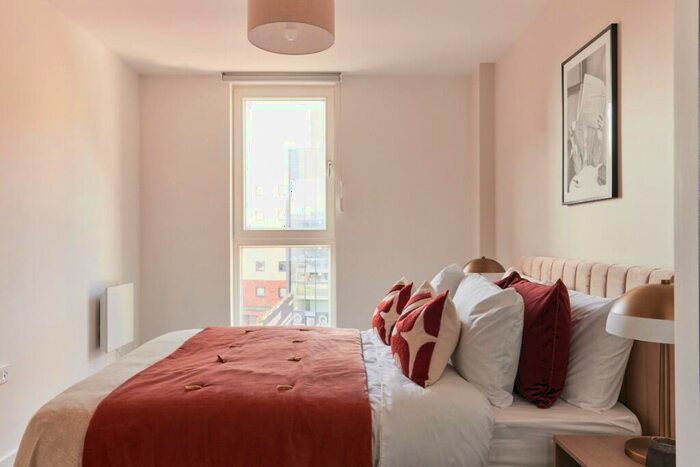 2 Bedroom Apartment To Rent In Heyrod Street, Manchester, Greater Manchester, M1