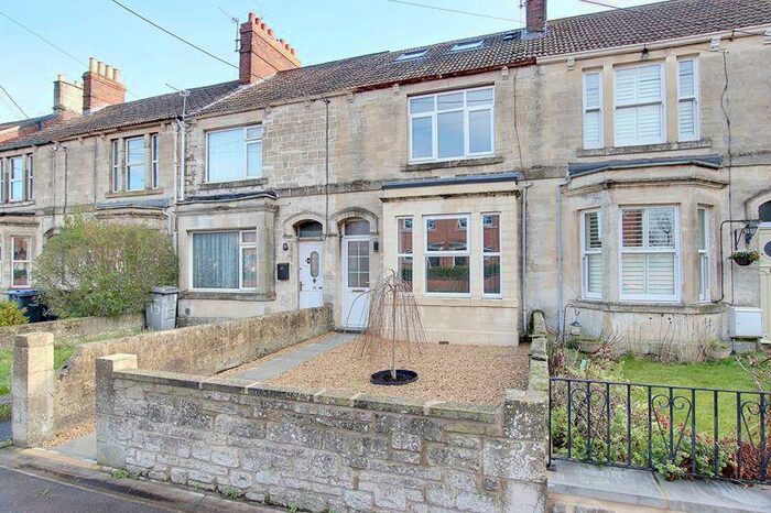 4 Bedroom Terraced House To Rent In Bradley Road, Trowbridge, BA14