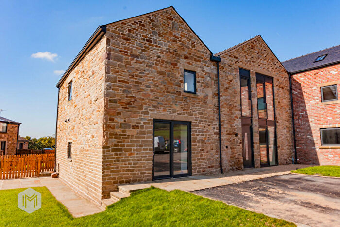 4 Bedroom Semi-Detached House For Sale In Manchester Road, Walmersley, Bury, Greater Manchester, BL9