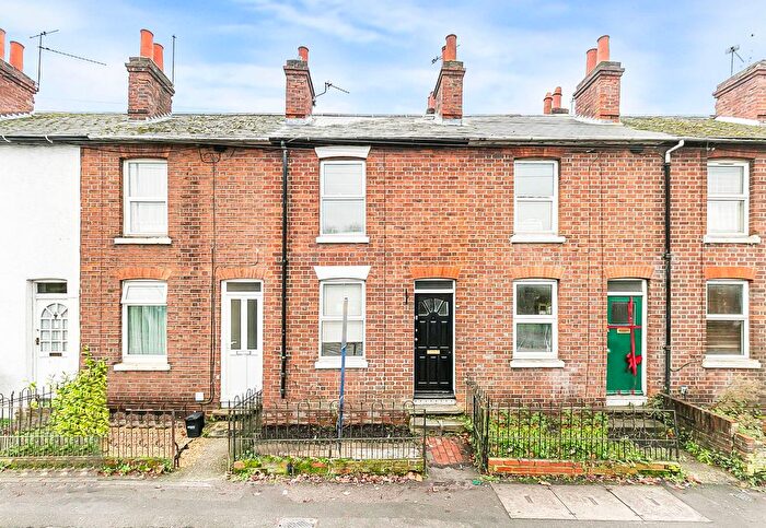 2 Bedroom Terraced House To Rent In Pell Street, Reading, RG1