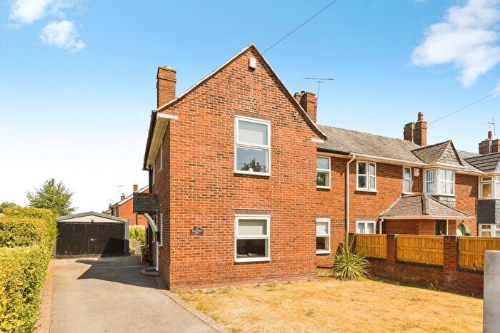 3 Bedroom Semi Detached House For Sale In Wats Dyke Way, Wrexham, LL11