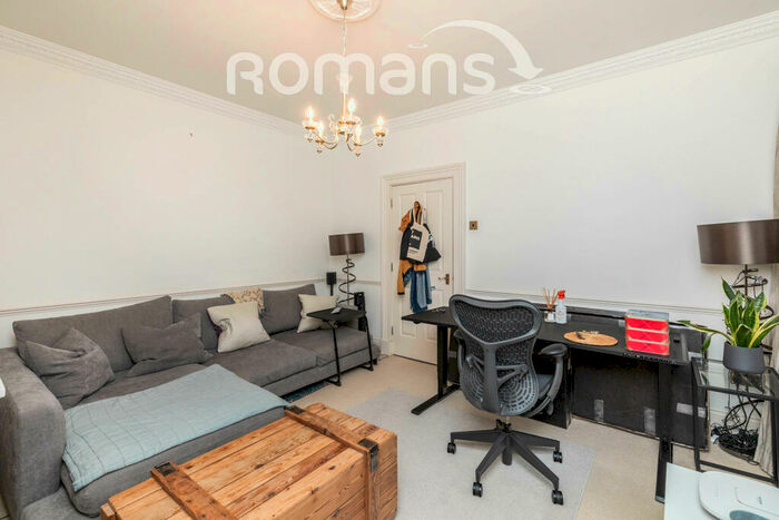 2 Bedroom Apartment To Rent In Pembroke Gate, Clifton, BS8