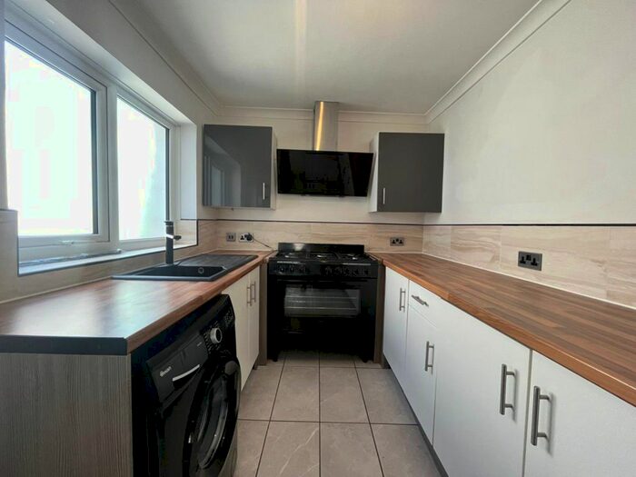 2 Bedroom Property To Rent In Harrison Street, Blackpool, FY1