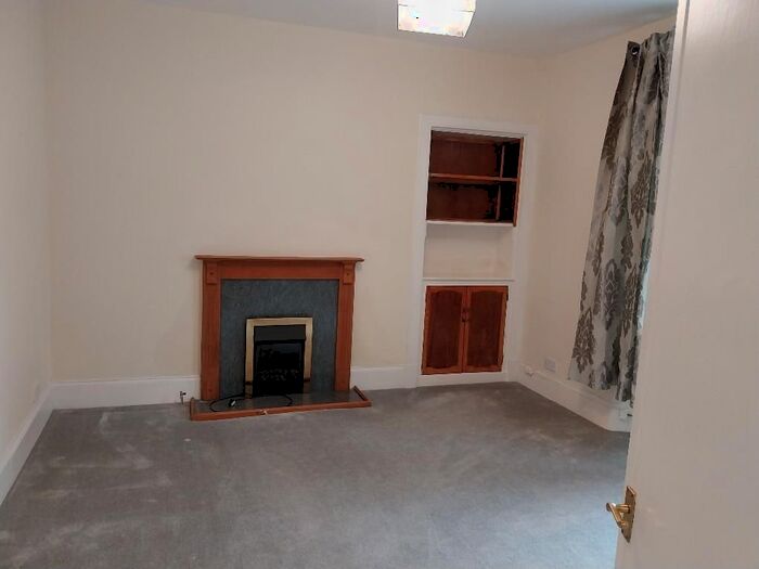 1 Bedroom Flat To Rent In Shore Street, Inverness, IV1