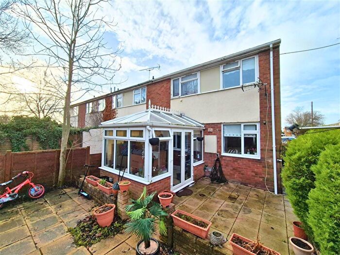 3 Bedroom End Of Terrace House For Sale In Hopyard Close, Leominster, HR6