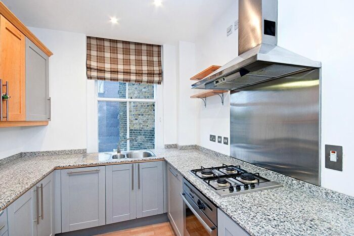 2 Bedroom Apartment To Rent In Finsbury Square, EC2A