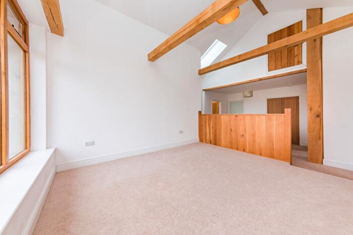 4 Bedroom Property For Sale In Stoneham, Lower Stoneham, BN8