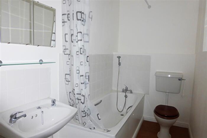 1 Bedroom Flat To Rent In East Street, Sudbury, CO10