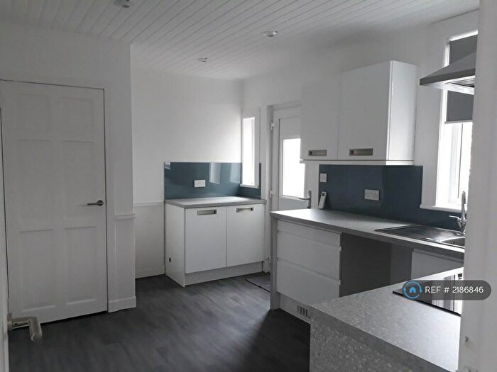 3 Bedroom Semi-Detached House To Rent In Den Park, Perth & Kinross, PH2