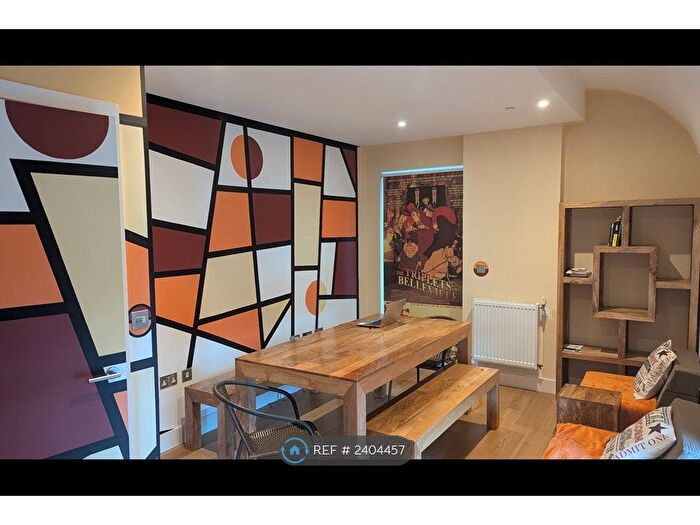 1 Bedroom Flat To Rent In London, London, SE18