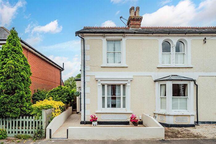 4 Bedroom Semi-detached House For Sale In Ladbroke Road, Epsom, KT18
