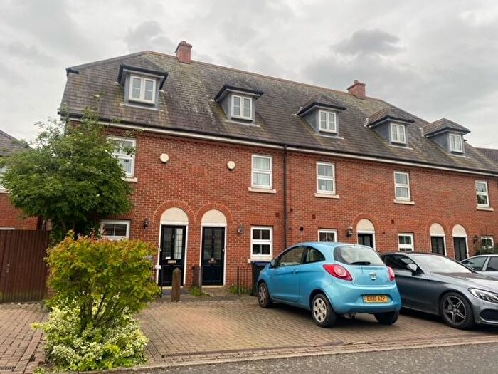 4 Bedroom Property To Rent In Pewter Court, Canterbury, CT1
