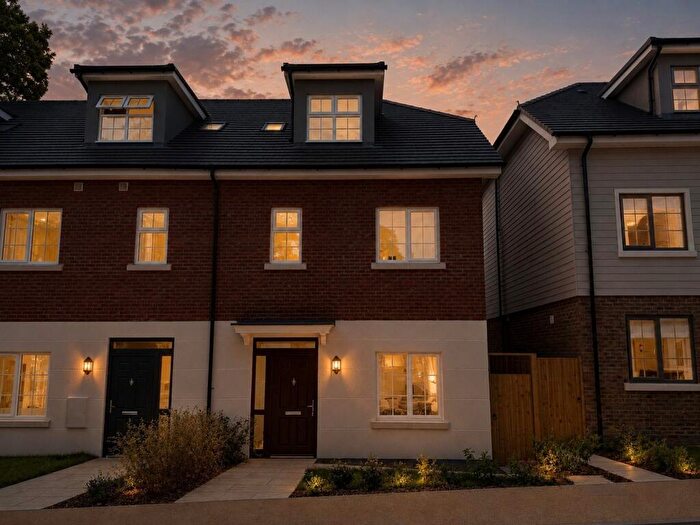 4 Bedroom End Of Terrace House For Sale In Chapel Gardens, Anstey Lane, Alton, Hampshire, GU34