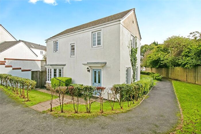 3 Bedroom Detached House For Sale In Round Ring Gardens, Penryn, Cornwall, TR10