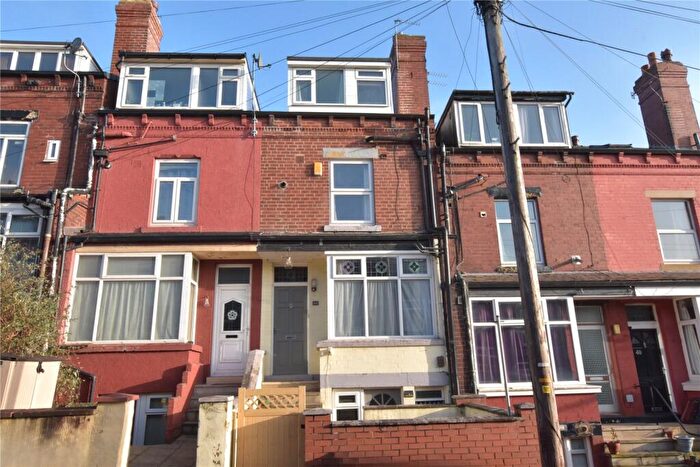 2 Bedroom Terraced House For Sale In Elsham Terrace, Leeds, West Yorkshire, LS4