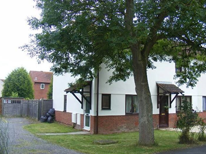 2 Bedroom Flat To Rent In Longdown Drive, North Worle, Weston-super-Mare, BS22
