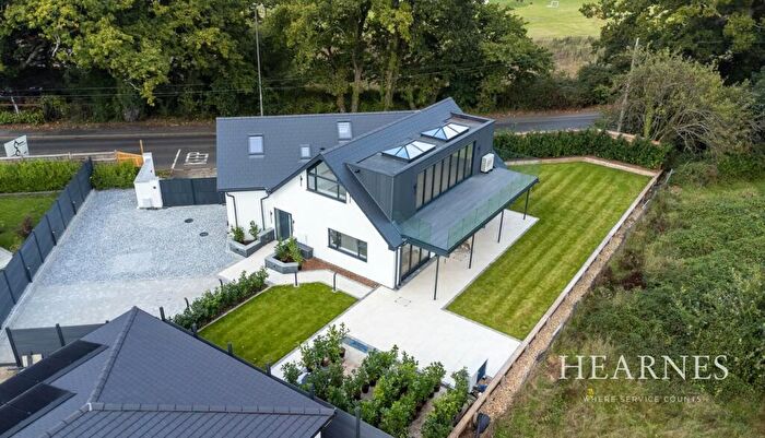 5 Bedroom Detached House For Sale In Ringwood Road, Longham, Longham, BH22