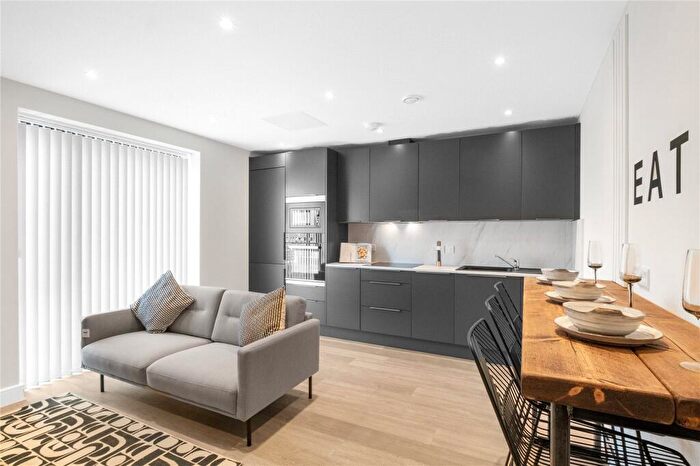1 Bedroom Apartment To Rent In Selly Hill Road, Birmingham, West Midlands, B29