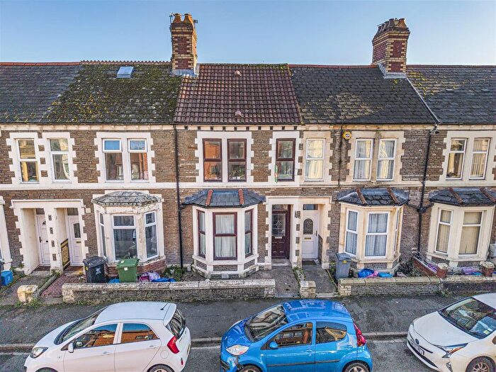 3 Bedroom Terraced House For Sale In Malefant Street, Cardiff, CF24