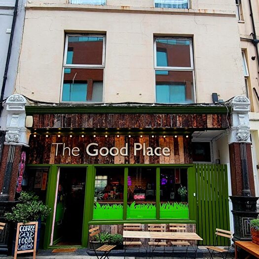 3 Bedroom Flat To Rent In Havelock Road, Hastings, TN34