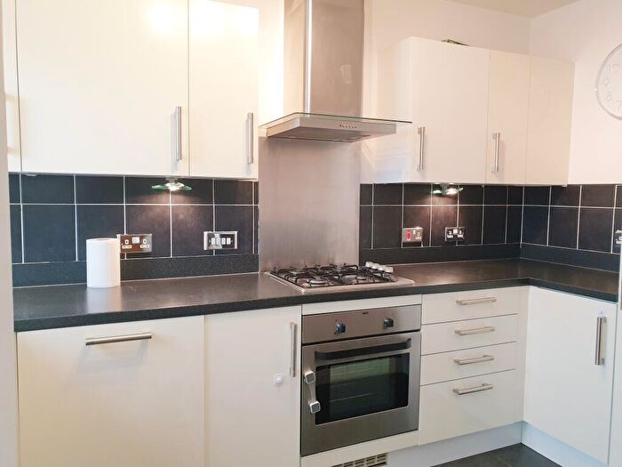 2 Bedroom House To Rent In Cubitt Street, HP19