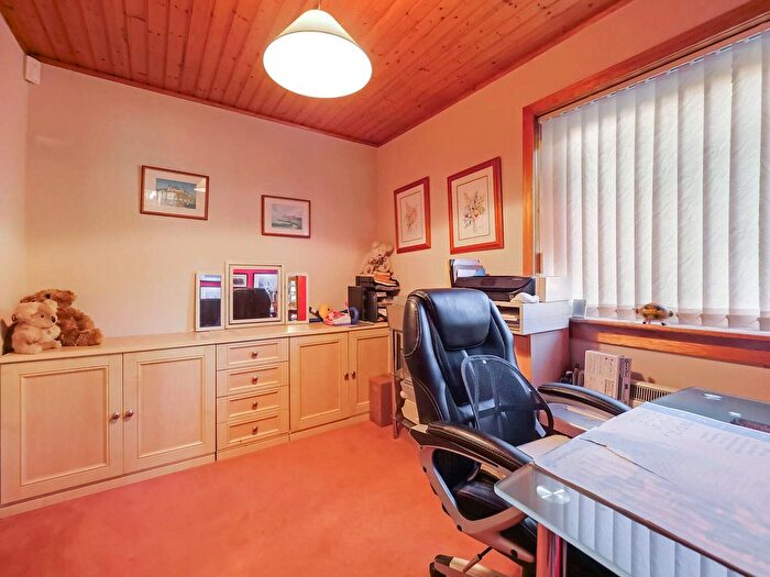 4 Bedroom Bungalow For Sale In Carrick Drive, Mount Vernon, Glasgow, G32