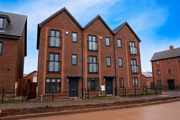 3 Bedroom House To Rent In Gainsborough Avenue, Bristol, BS10