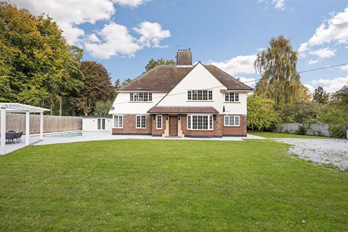 5 Bedroom Detached House For Sale In Northgate Avenue, Bury St. Edmunds, IP32