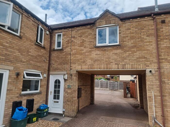 2 Bedroom Property To Rent In Sylvan Close, Coleford, GL16